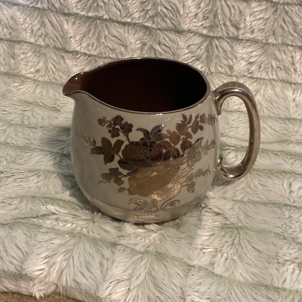 Sadler elegant Silver / Grey Floral Pitcher - Picture 2 of 4